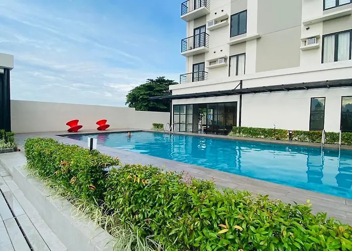 Rishanna Cozy Walking Distance To It Park *